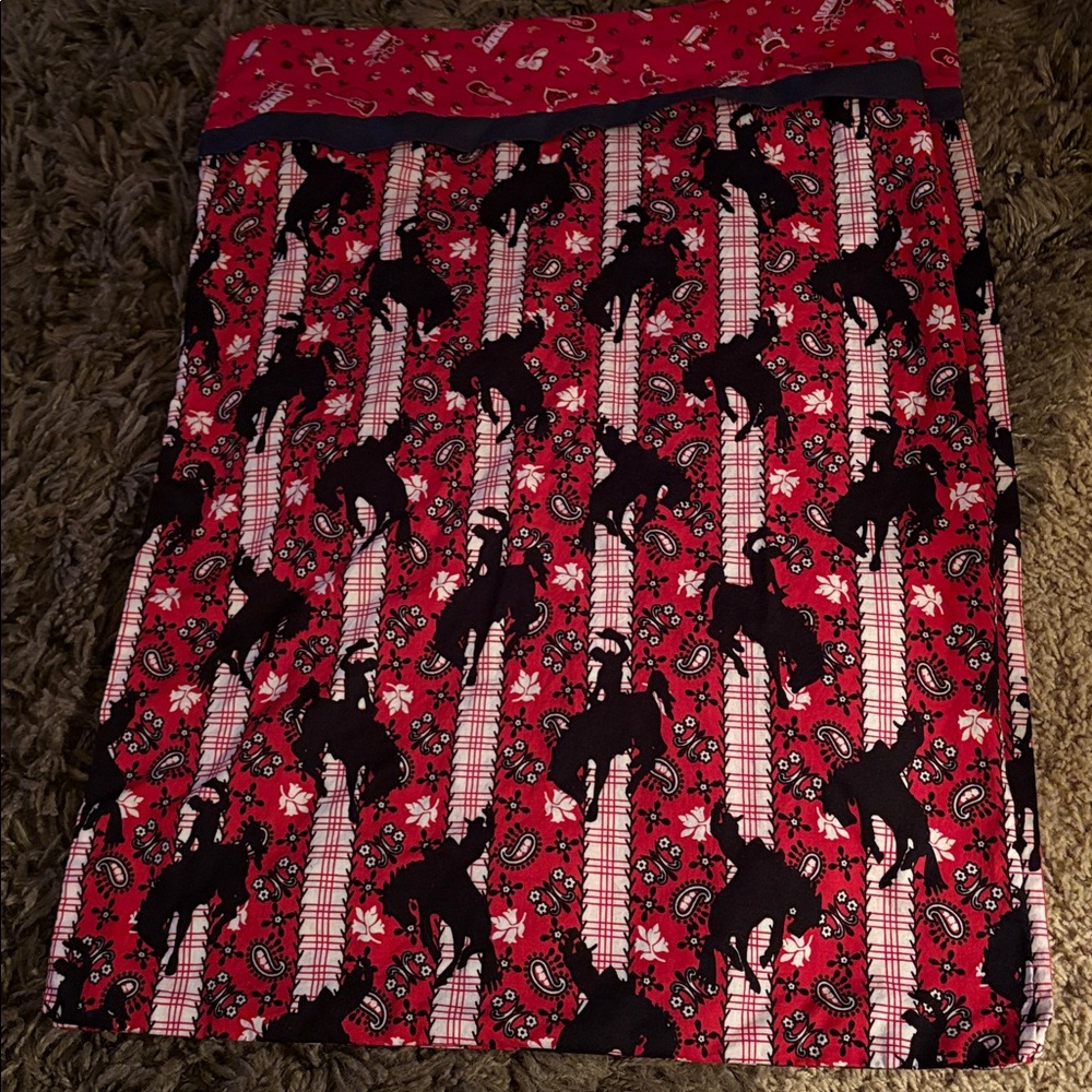 Red and Black bronco riding pillowcase set